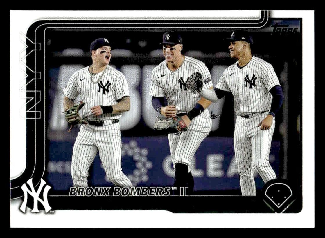 2025 Topps #184 Bronx Bombers II: Yankees Trio Eyes History