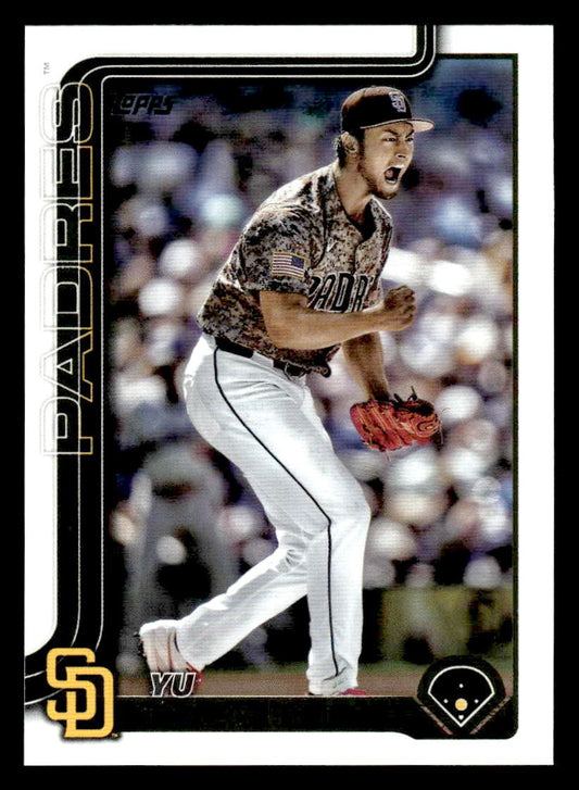 2025 Topps #323 Yu Darvish