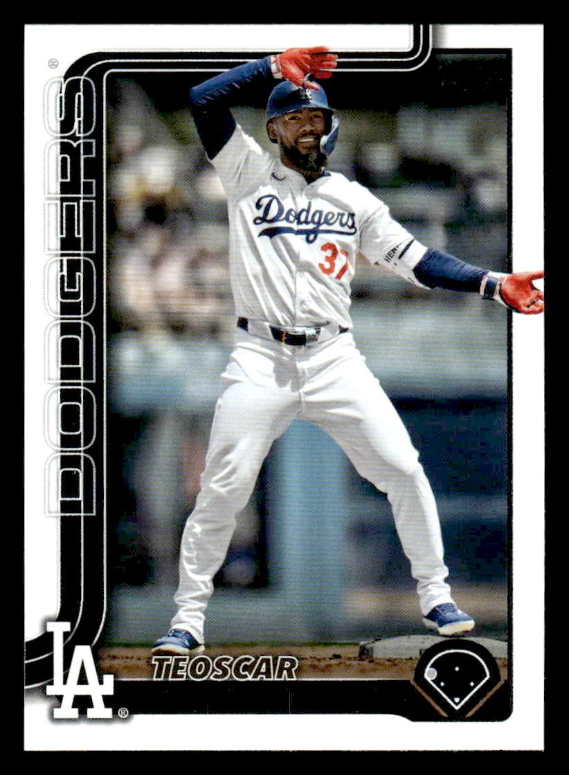 2025 Topps #176 Teoscar Hernández