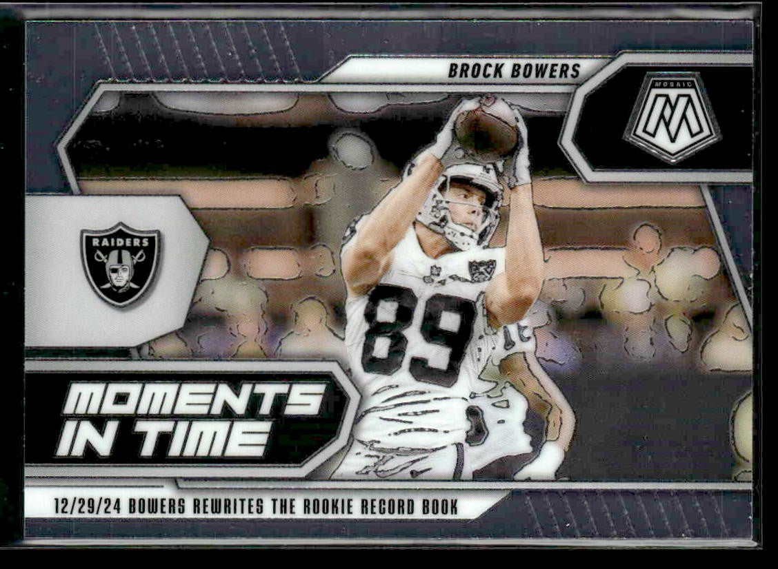 2025 Panini Mosaic #17 Brock Bowers Moments In Time