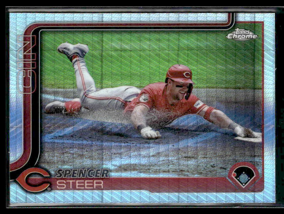 2025 Topps Chrome #174 Spencer Steer Prism Refractors