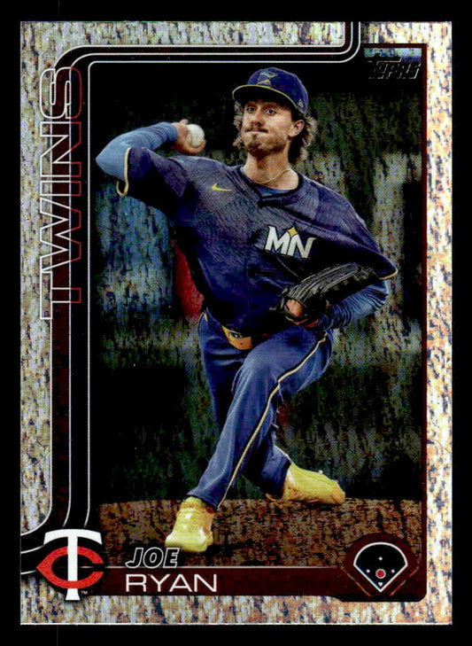 2025 Topps #40 Joe Ryan Sandglitter