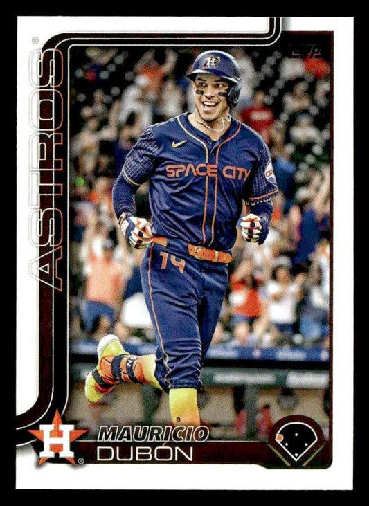 2025 Topps #222 Mauricio Dubón