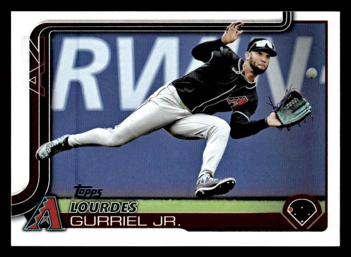 2025 Topps #136 Lourdes Gurriel Jr.