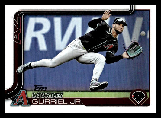 2025 Topps #136 Lourdes Gurriel Jr.