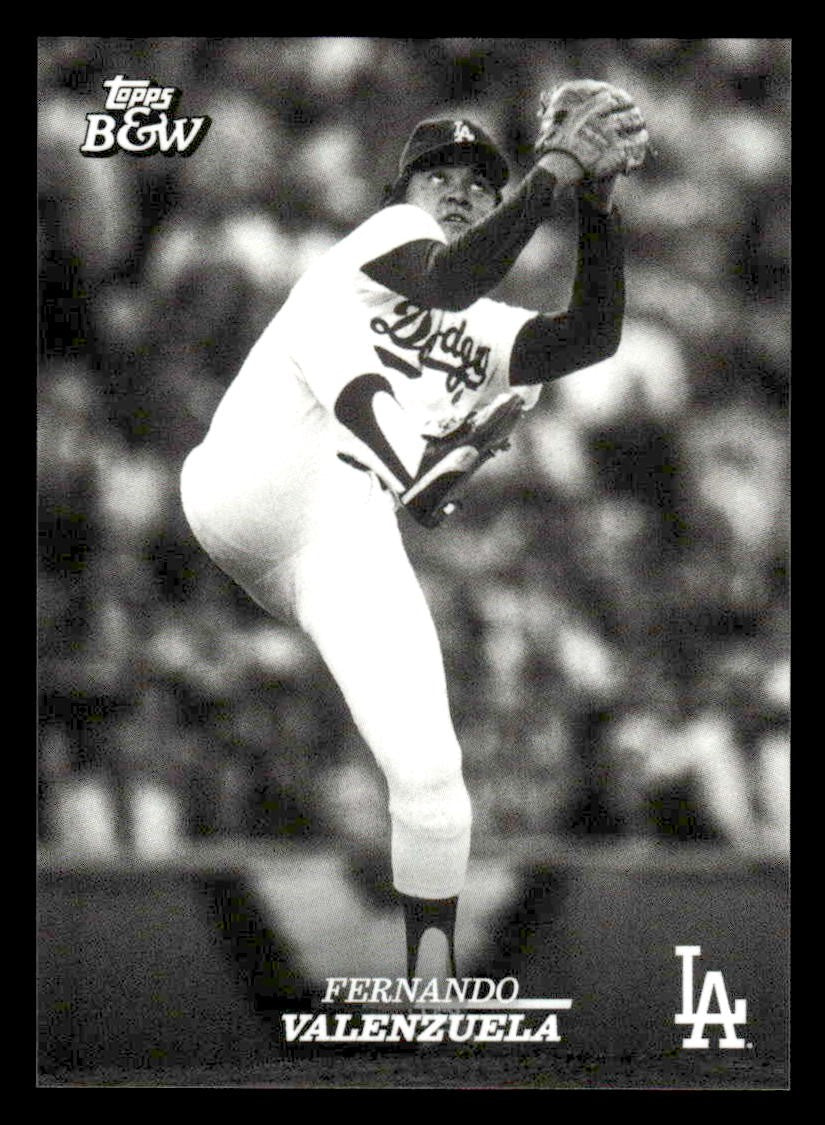 2024 Topps Black & White #33 Fernando Valenzuela