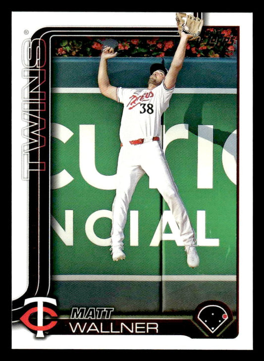 2025 Topps #547 Matt Wallner