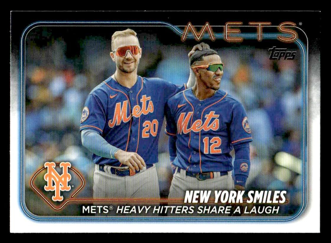 2024 Topps #38 New York Smiles: Mets Heavy Hitters Share a Laugh