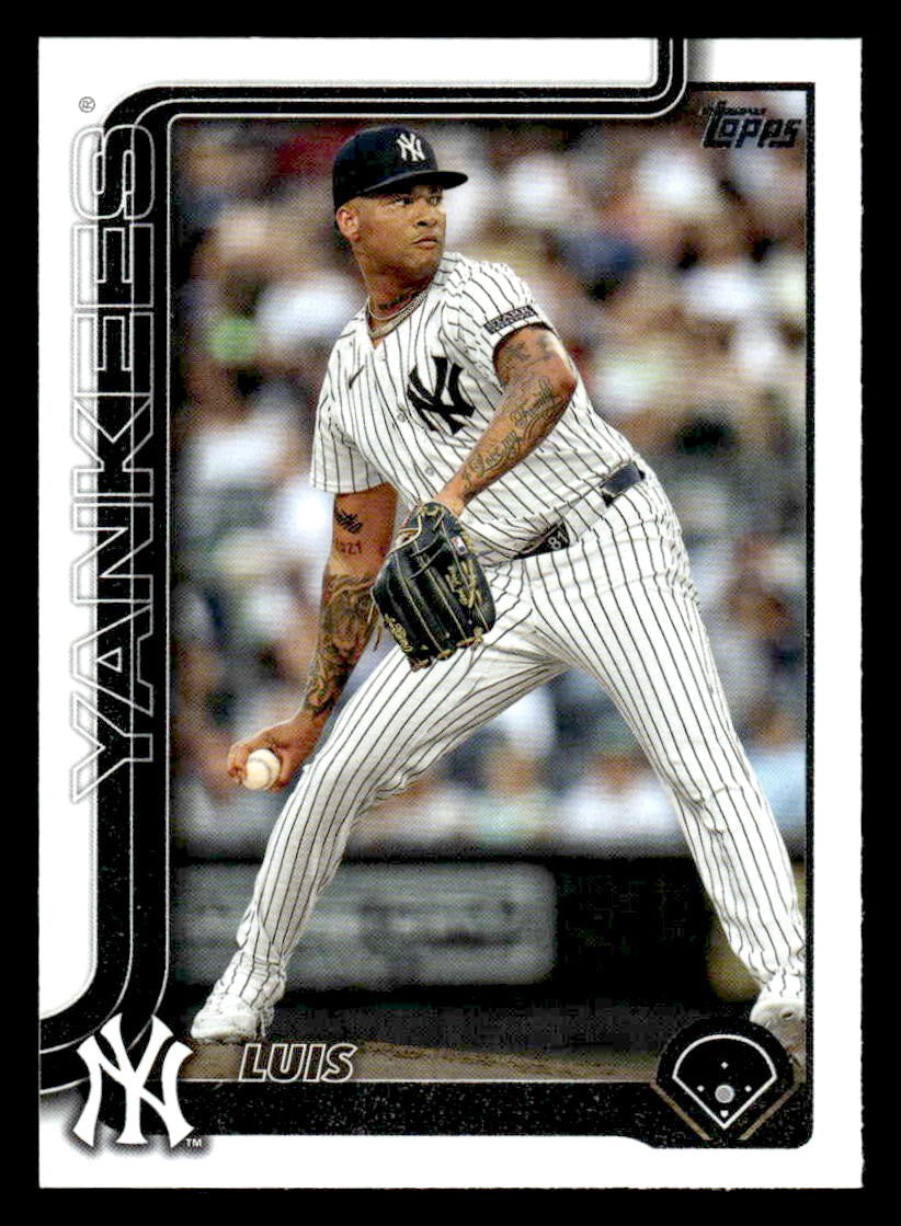 2025 Topps #321 Luis Gil