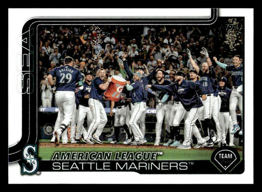 2025 Topps #96 Seattle Mariners