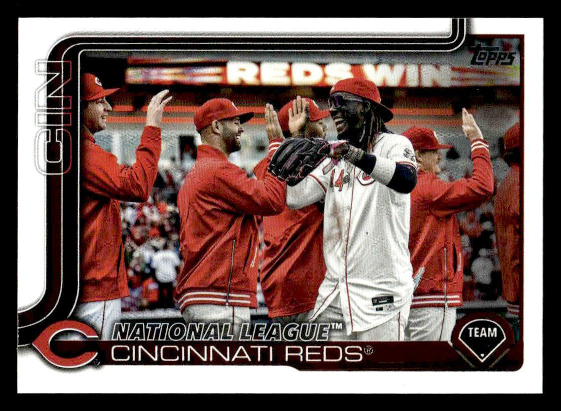 2025 Topps #99 Cincinnati Reds