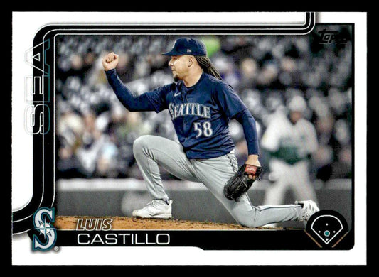 2025 Topps #73 Luis Castillo