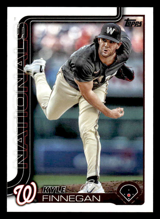 2025 Topps #254 Kyle Finnegan